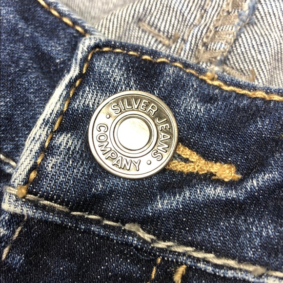 LIKE NEW SILVER SUKI SKINNY JEANS 29x31 ⭐️ - Picture 3 of 14